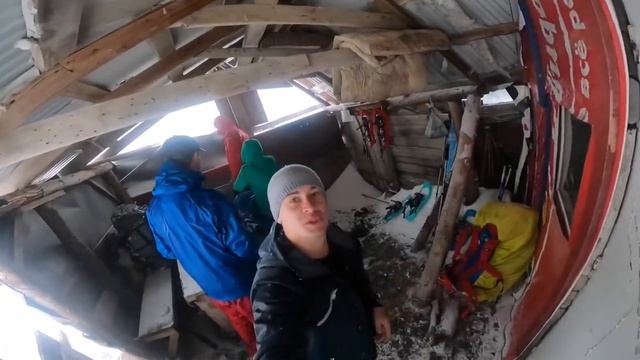 Восхождение на хребет Тепе-Баше. Абхазия. Январь 2021 смотреть онлайн