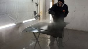 Как покрыть лаком капот.