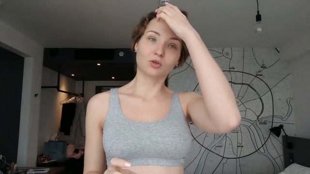 После осмотра у доктора Мельникова. Немножко новостей смотреть онлайн