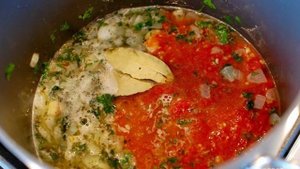 Морепродукты в вине