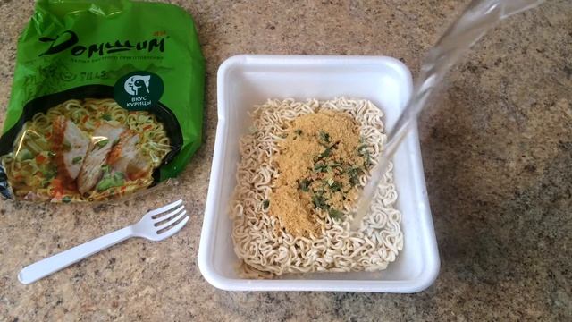 Пробую Домшим Новая  Лапша Быстрого Приготовления Вкус Курицы Бич Пакеты за 30 рублей