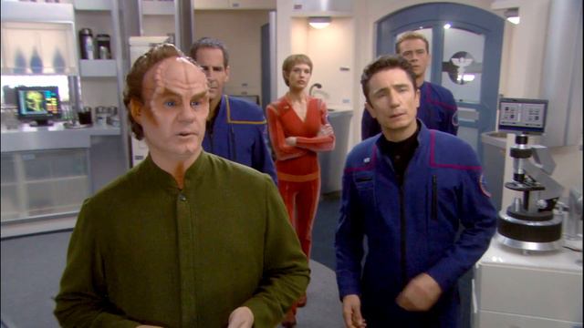 T'pol and Trip learn they have yet another kid смотреть онлайн