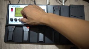 Boss ME-33 Guitar Multieffects Demo