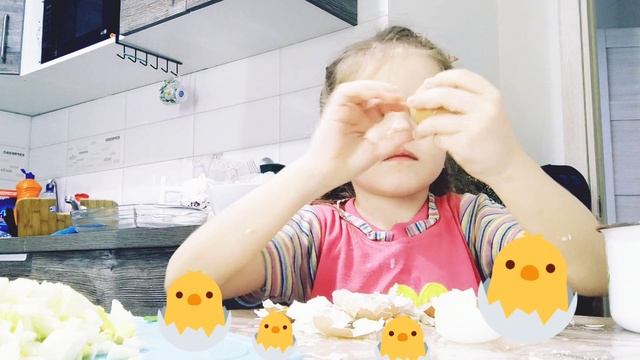 пирог с яйцом и луком смотреть онлайн