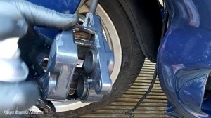 BMW R1100rt front brake pads replacement, change, service
