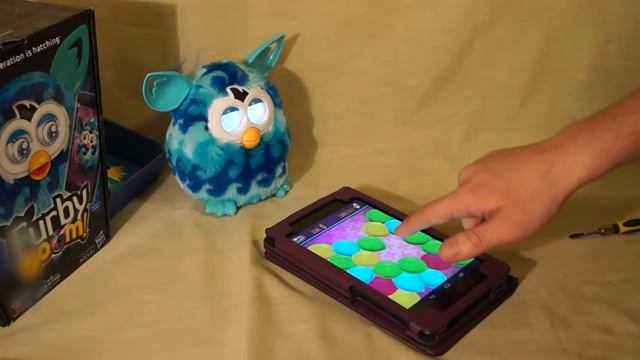 Ферби Бум Игры с планшетом смотреть онлайн