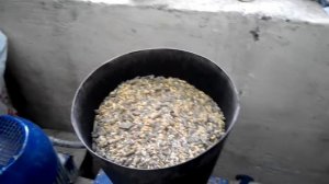 Рецепт комбикорма для лактирующих крольчих ( Лакто )