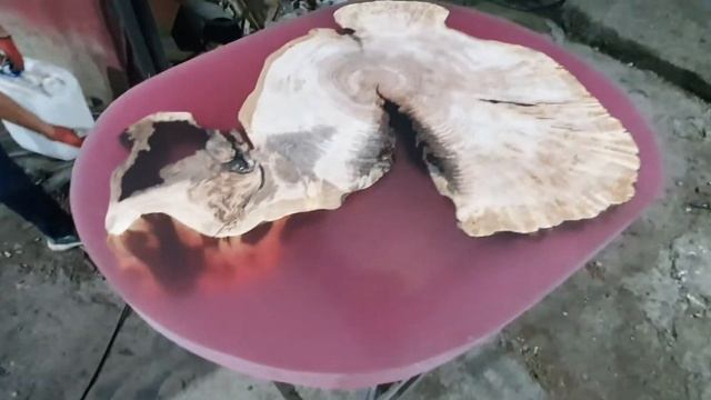 необычное сочетание цветов. ива и эпоксидная смола смотреть онлайн