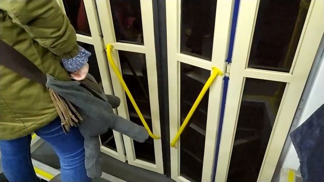 Поездка в трёхсекционном трамвае Tatra T3 КВП "Odissey MAX" + речевой информатор | Вид в салоне смотреть онлайн