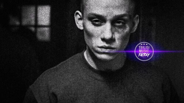 ♛Я там, я один брожу по дворам✵ смотреть онлайн