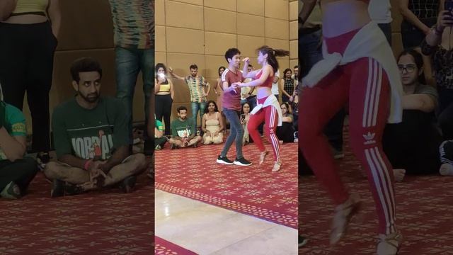 Nick & Vivienne Bachata Modern Extreme at Gurgaon Latin Fest by Vipin Bhardwaj смотреть онлайн