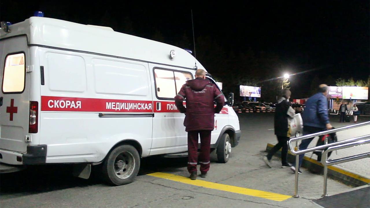 Больше 50 человек обратились к врачам после жесткой посадки самолета в Барнауле