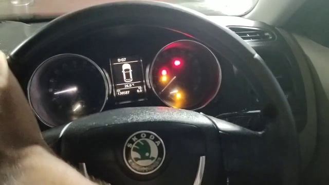 Skoda Superb Steering Angle Sensor Calibration Solved in 2 min | Steering Light/Sign on Meter смотреть онлайн
