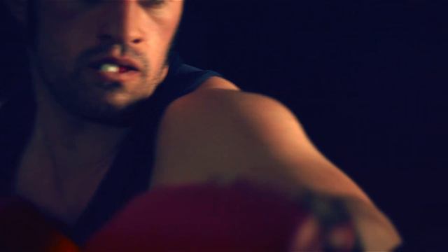 D-FENDER Knock-Out смотреть онлайн