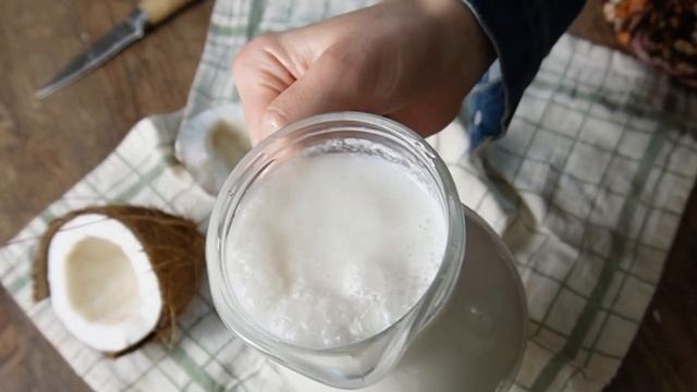 ТОП-5 рецептов ОРЕХОВОГО МОЛОКА! Растительное молоко #ореховоемолоко #растительноемолоко #немолоко смотреть онлайн