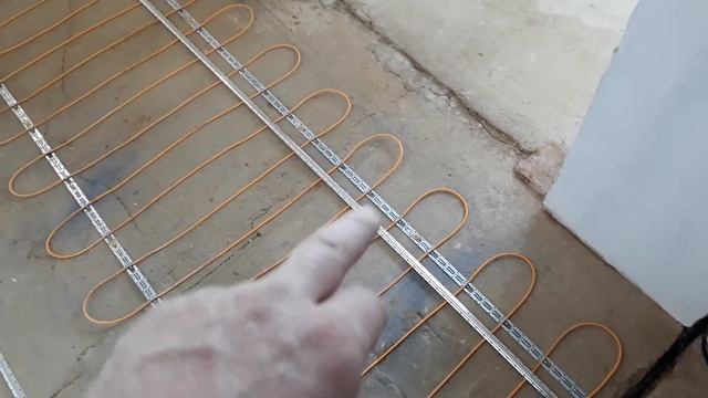 монтаж нагрівального кабелю Woks теплої підлоги