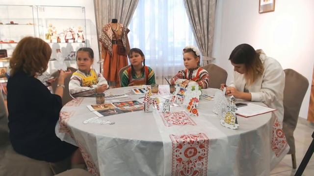 Мастер-класс по декоративно-прикладному творчеству «Дымковская роспись плоских фигурок» смотреть онлайн