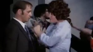 АФОНЯ  ТАНЦУЕТ