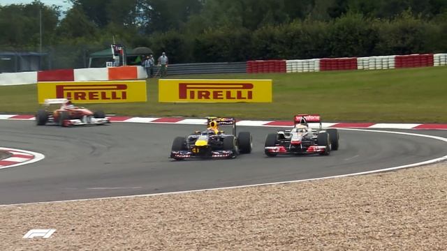 Top 10 Moments of Lewis Hamilton Brilliance смотреть онлайн