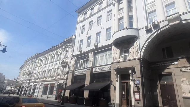 Прогулки по Москве."Дом с привидениями" на Мясницкой. Бывшая Богодельня.Дом со львом Ивана Кузнецов смотреть онлайн