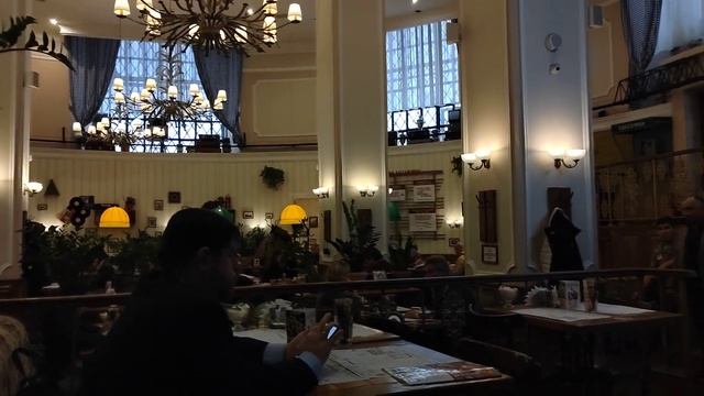 Москва.Казанский вокзал.Вареничная#1 смотреть онлайн