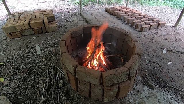 Primitive Technology. Еще обожженные горшки и кирпичи смотреть онлайн