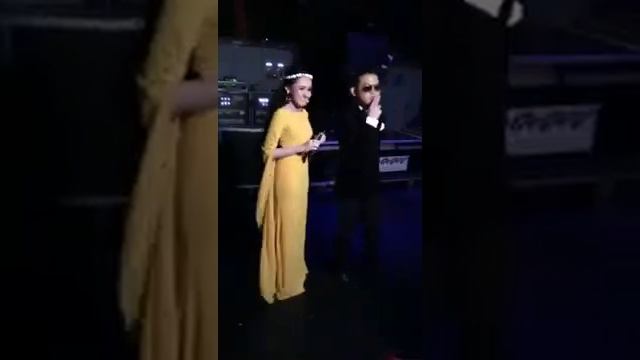 So Pretty! Hannah Delisha @ Anugerah Planet Muzik 2017 смотреть онлайн