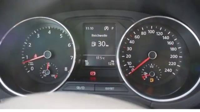 Volkswagen Polo Cross 1,2 TSI BMT DSG Xenon смотреть онлайн