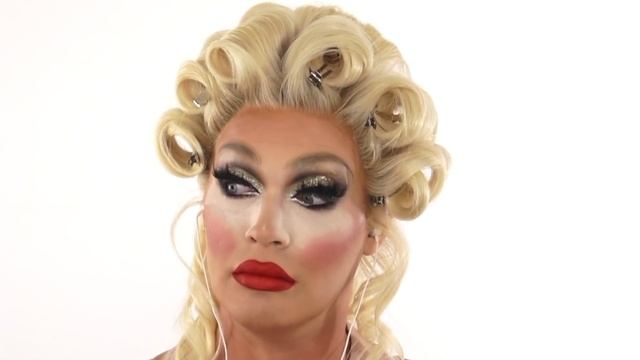 Reacting to RuPaul and Michelle talking about me смотреть онлайн