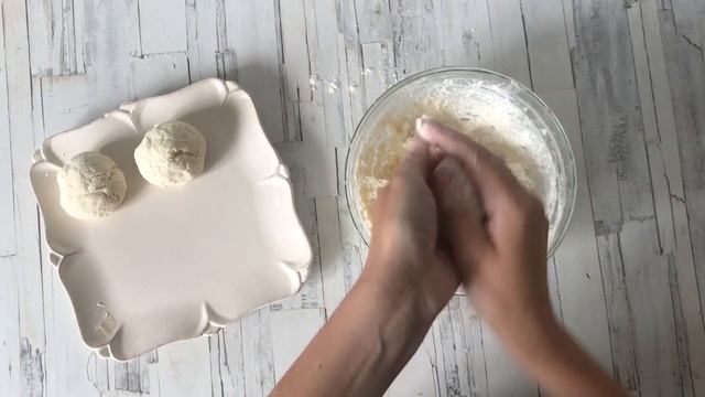 Сырники с вишней ? Как приготовить вишневые творожные СЫРНИКИ с ВИШНЕЙ смотреть онлайн