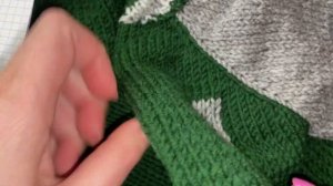 Вышиваем на вязаном изделии. Мастер-класс.