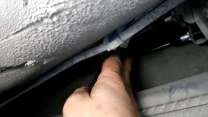 Замена задних тормозных колодок и тросов ручника Ваз-21099 ??