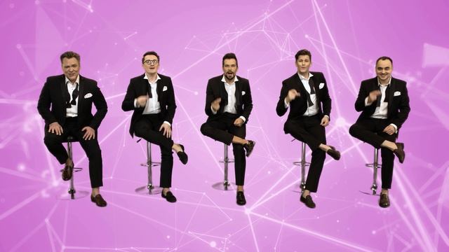 пять солистов