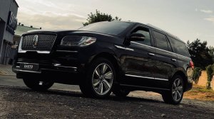 Зачем ты такой огромный  Lincoln Navigator | DASTO