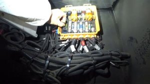 YOTONG ZK6122H9 Обслуживание своими силами. Предохранители, отопитель, зумер двери и т.д.