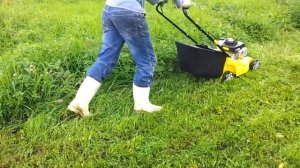 Бензиновая газонокосилка из Леруа мерлен, 99сс