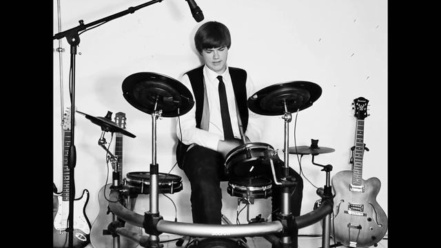 Love Me Do - The Beatles - Full Cover смотреть онлайн