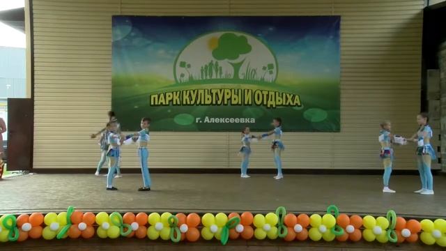 "Веселые ковбои" МБУ ДО "ДДТ" цирковая студия "Парадокс" смотреть онлайн