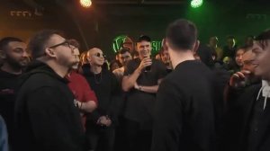 АББАЛБИСК СВОИМИ ФРАЗОЧКАМИ ВЫТАСКИВАЕТ БАТТЛ ВЕРСУСА