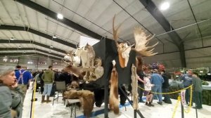 Gun Show - продажа оружия в США. Аляска