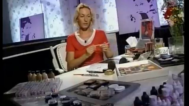 КАРАНДАШ ДЛЯ ГЛАЗ КОЯЛ EYE KOHL. mosmake.ru Наталья Власова
