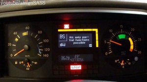 Щиток приборов Mercedes Atego Dashboard