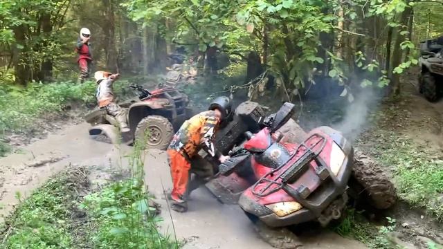 Квадроциклы Хонда в Луже