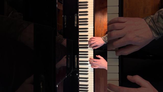 #pianobeginner:  🎹 Finally: Mastering your first major scale with both hands simultaneously!