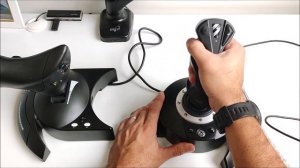 Detalhes do Thrustmaster T-Flight WW Version HOTAS One PC / Xbox Series