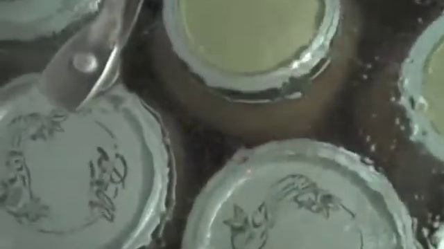 Sauerkraut Packing.m4v смотреть онлайн