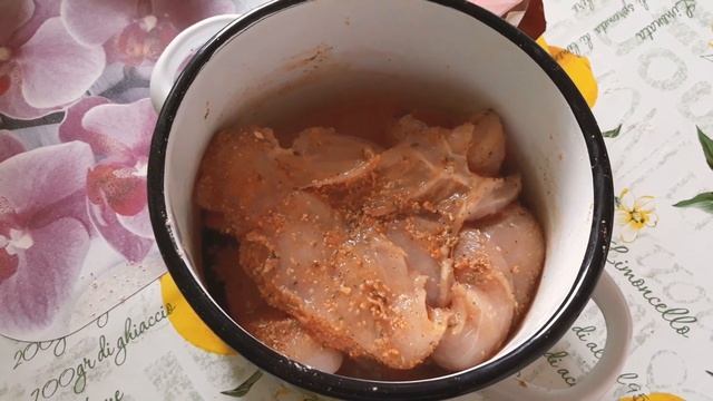 731. ✔Курица по-Президентски?? в медово-горчичном соусе с шампиньонами?. смотреть онлайн