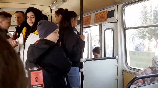 Кемерово, автобус ЛиАЗ-677М на выставке ретро-автомобилей 09.05.2022