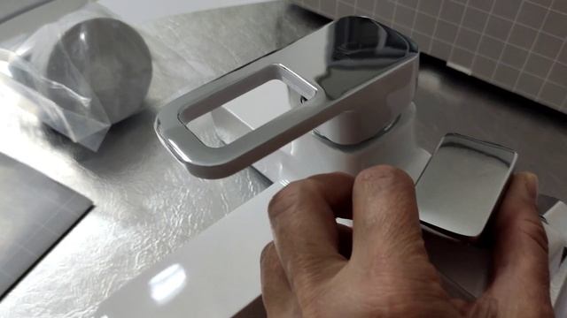 Кран для ванны белого цвета. смотреть онлайн