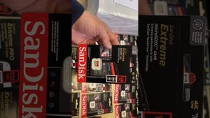 Карта памяти SanDisk Extreme microSDXC 128Gb UHS-I U3 V30 A2